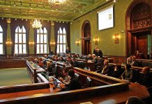 Radni Rafała Dutkiewicza oraz z Platformy Obywatelskiej przegłosowali podwyżkę podatku od nieruchomości we Wrocławiu. Do maksymalnej dopuszczalnej stawki miasto.jpg