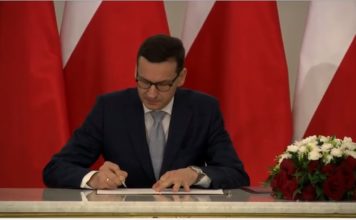 Premier Morawiecki: Dla mnie to ogromny zaszczyt, że mogę stanąć na czele rządu…traktuję tę służbę publiczną jako element odpowiedzialności