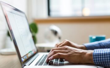Księgowość IT – jak wygląda i dla kogo jest przeznaczona?